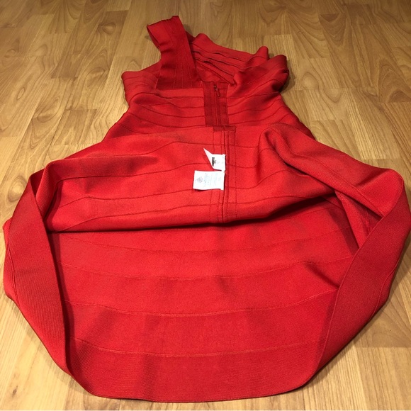 Herve Leger Sydney Flare-Skirt Bandage Dress - Picture 12 of 17